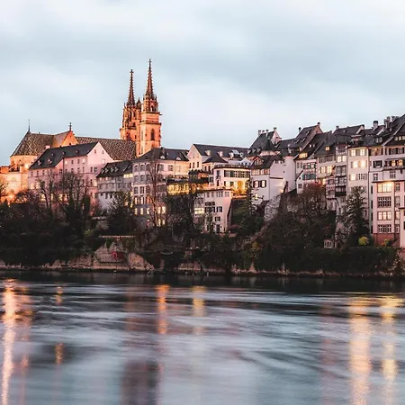 Express & - Basel - By Ihg 3*